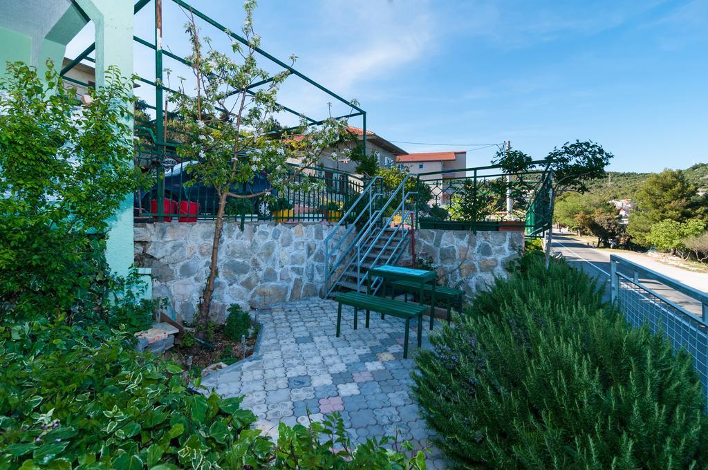 Apartment Stojan A1 Marina Exteriér fotografie