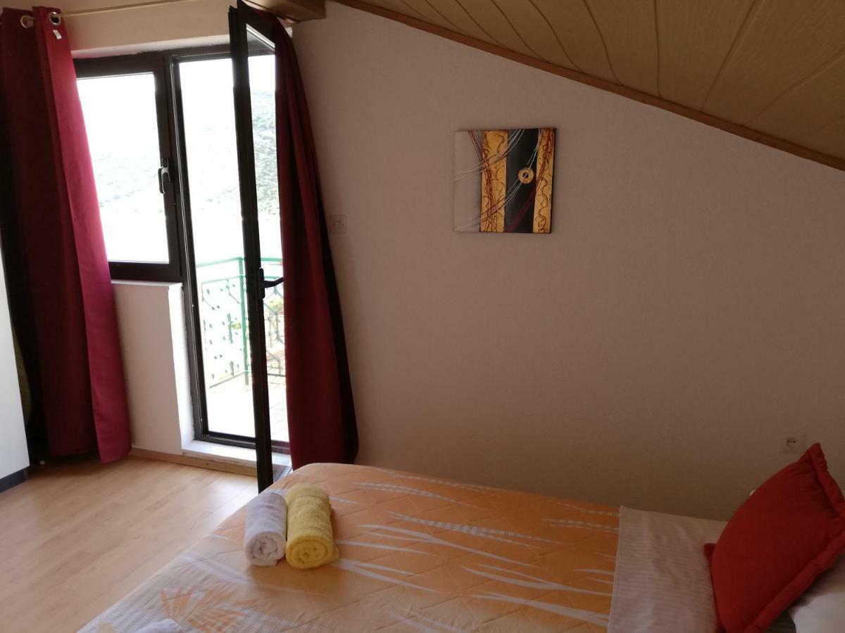 Apartment Stojan A1 Marina Exteriér fotografie