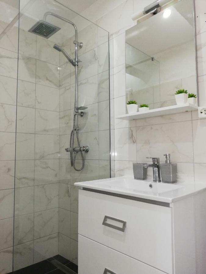 Apartment Stojan A1 Marina Exteriér fotografie
